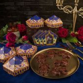 Chocolate Frog Mold + 12 Wizard Cards + 6 DIY boxes