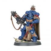 Space Marines Captain With Master-Crafted Heavy Bolt Rifle